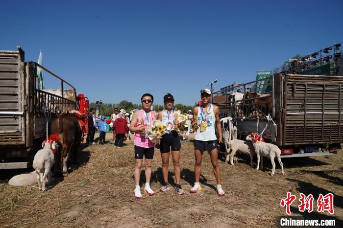 宁夏灵武“和美乡村健康跑”3500跑者畅跑美丽乡