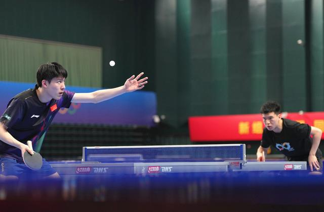 向鹏力克温瑞博锁定伦敦世乒赛男队第八席