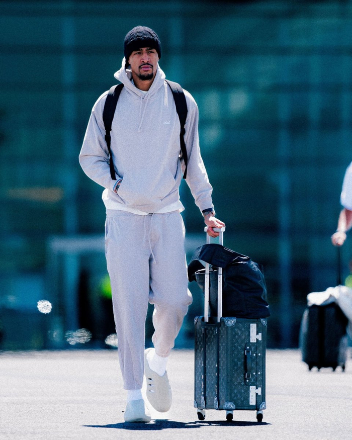 伦纳德28分领衔快船冲击国王 球队战术布局引关