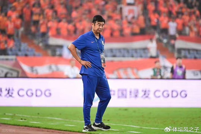 山东泰山积分清零遭遇两连败 球迷呼吁锻炼新人